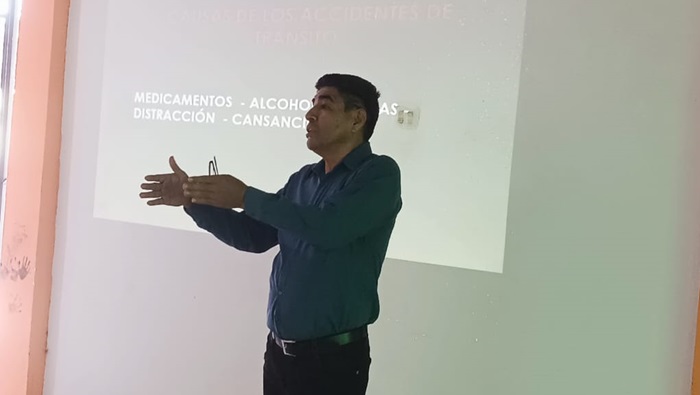 Capacitador