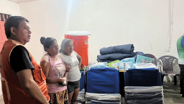 Maynas brinda apoyo a Damnificados del Incendio en el sector de Moronacocha