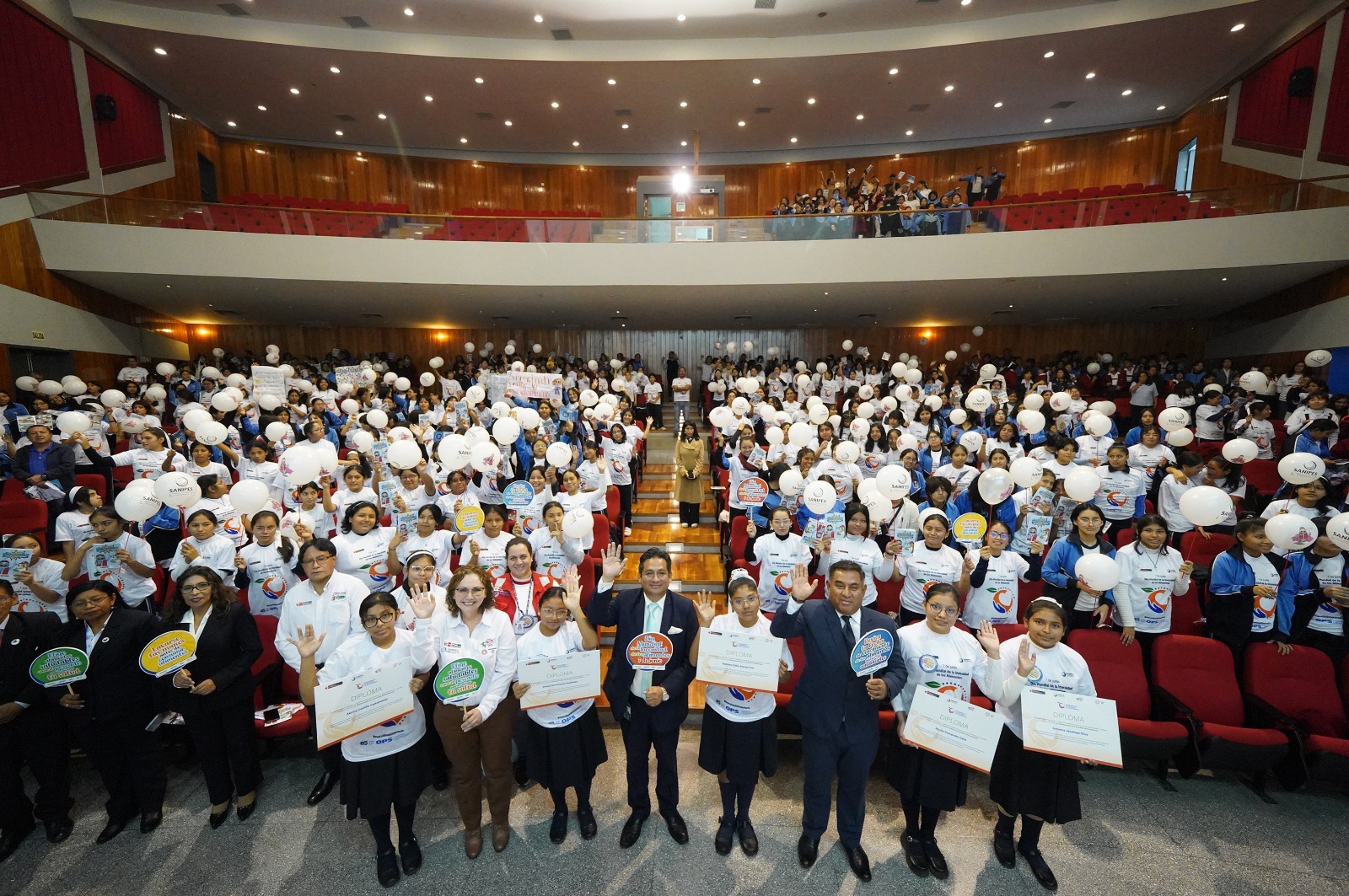 Produce nombra a las primeras cinco lideresas escolares de la inocuidad de los alimentos