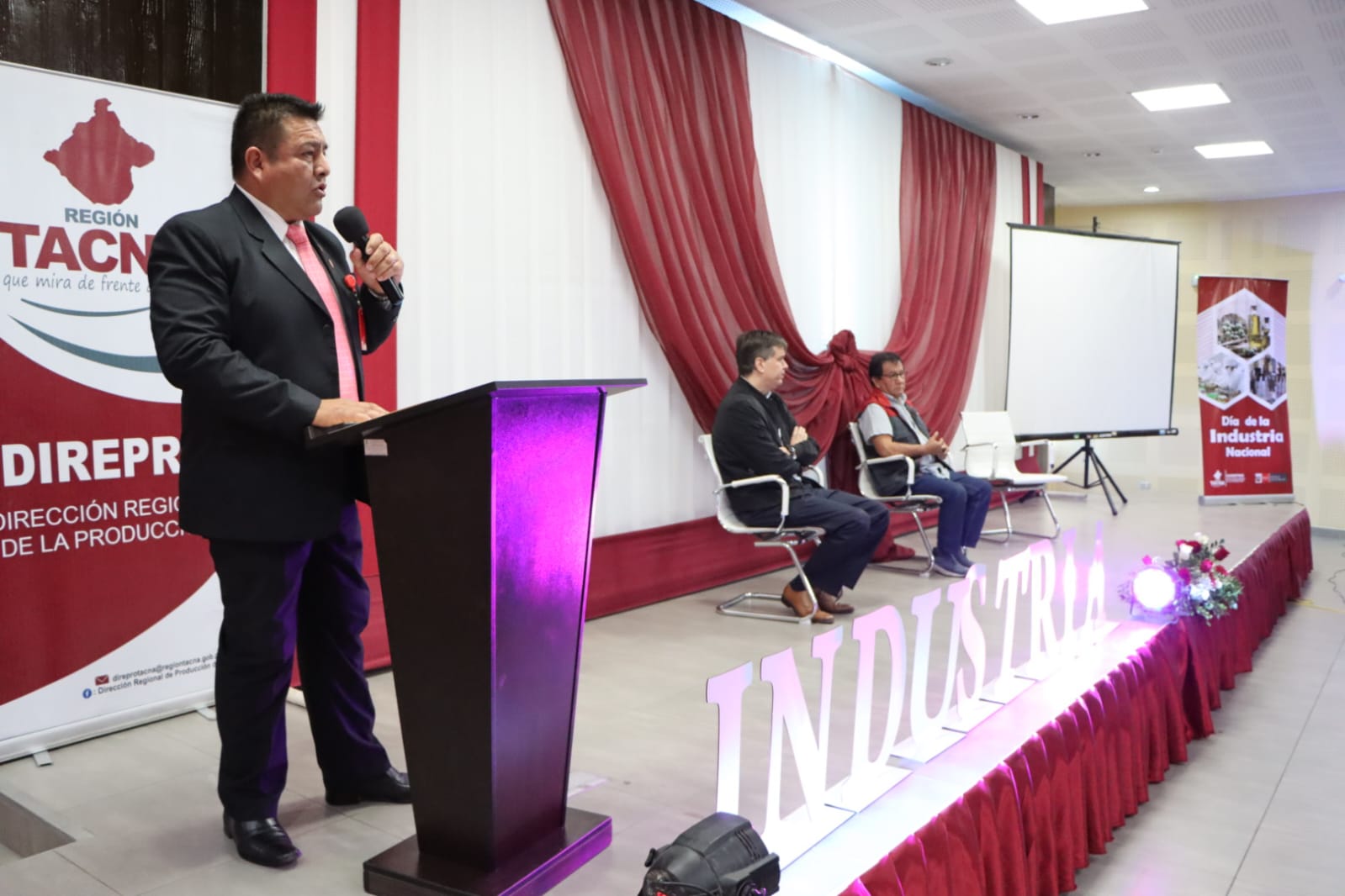 Reconocen a 5 empresas tacneñas en el Día de la Industria Nacional