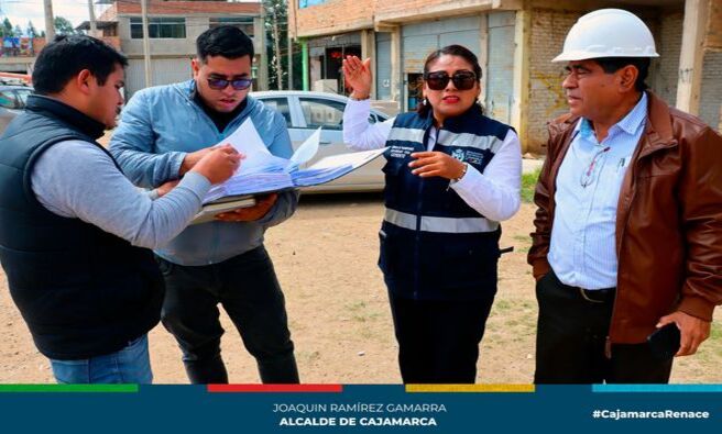 📌Atendiendo al llamado de la población, la gerencia de Transporte y Seguridad Vial en coordinación con la gerencia de Desarrollo Económico de la Municipalidad de Cajamarca, sostuvieron una reunión con la Asociación Valle Hermoso a fin de escuchar su problemática , así como promover en un corto plazo la activación económica y el ordenamiento del servicio de transporte público en el sector 24 Villa Huacaríz.