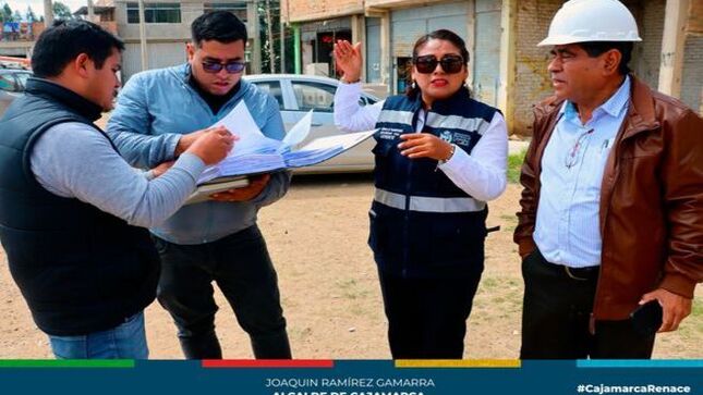 📌Atendiendo al llamado de la población, la gerencia de Transporte y Seguridad Vial en coordinación con la gerencia de Desarrollo Económico de la Municipalidad de Cajamarca, sostuvieron una reunión con la Asociación Valle Hermoso a fin de escuchar su problemática , así como promover en un corto plazo la activación económica y  el ordenamiento  del servicio de transporte público en el sector 24 Villa Huacaríz.