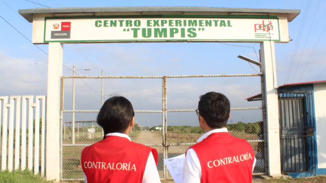 La Contraloría General reveló que en la convocatoria del mejoramiento y ampliación del vivero frutícola del centro experimental Tumpis (en Papayal, Zarumilla) a cargo del Proyecto Especial Binacional Puyango Tumbes (PEBPT), se recibió una observación respecto a la restricción de postores que presenten obras con denominación similar a la requerida, lo que no fue acogido por la entidad bajo el argumento de no estar en las bases.
