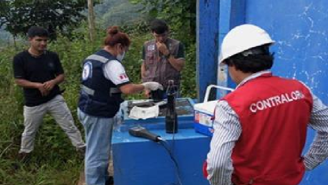La Contraloría General advirtió que el agua potable en el caserío Los Lirios no sería apta para consumo humano tras detectar irregularidades en el mejoramiento, ampliación del servicio de agua potable e instalación del servicio de saneamiento básico en el mencionado lugar del distrito de La Coipa, provincia de San Ignacio, departamento de Cajamarca. Esta situación afecta la prestación del servicio público, así como el correcto funcionamiento de la administración pública.