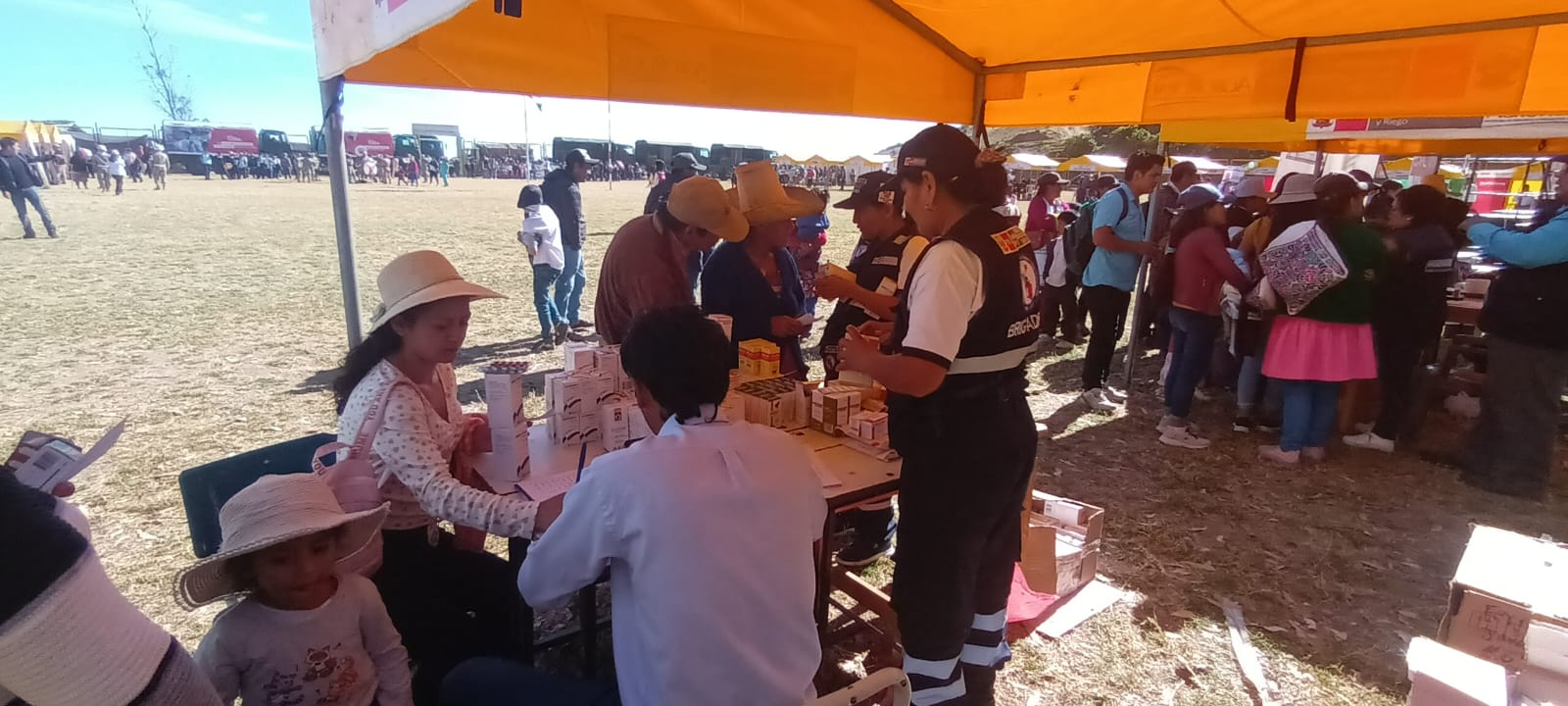 Gobierno Regional brinda atención médica  a 500 adultos mayores en el sector sur de Piura