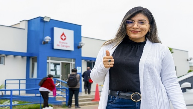 En hospital Sabogal de EsSalud joven donó sangre 4 veces para salvar la vida de pacientes con leucemia