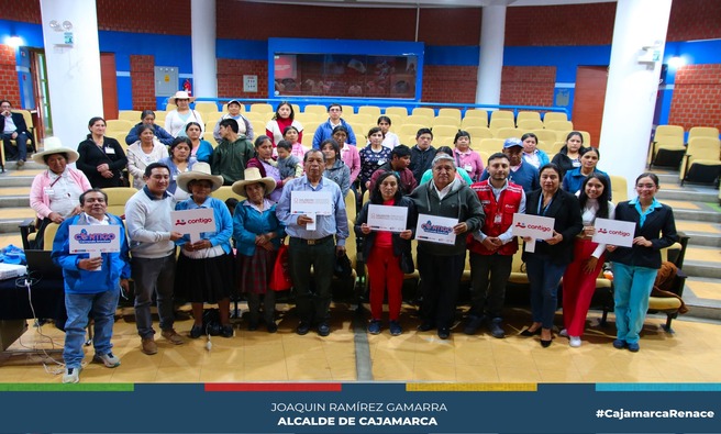 📌Con la finalidad de afianzar sus conocimientos y actitudes prácticas, la Oficina Municipal de Atención a las Personas con Discapacidad de la Municipalidad Provincial de Cajamarca, realizó el taller de formación de cuidadores de personas con discapacidad, actividad que estuvo a cargo de Johan Fernando Bautista Vásquez, gestor social del programa Contigo en la región Cajamarca.
✅El gerente de Desarrollo social, Oscar Vásquez destacó el compromiso del alcalde de Cajamarca, Joaquín Ramírez Gamarra por atender a las personas con discapacidad en coordinación con los programas sociales gubernamentales como el de “CONTIGO” que otorga una pensión no contributiva a las personas con discapacidad severa en situación de pobreza y pobreza extrema.