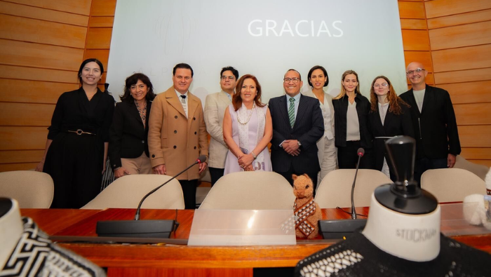 Destacan la importancia de la fibra de alpaca para la industria durante la Semana de América Latina y el Caribe en la Unesco
