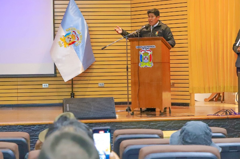 Concejo Municipal de Puno garantiza fondos para centros poblados y su adaptación a nueva normativa