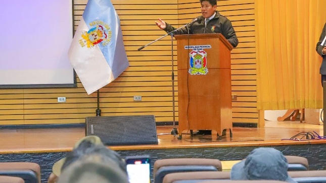 Concejo Municipal de Puno garantiza fondos para centros poblados y su adaptación a nueva normativa