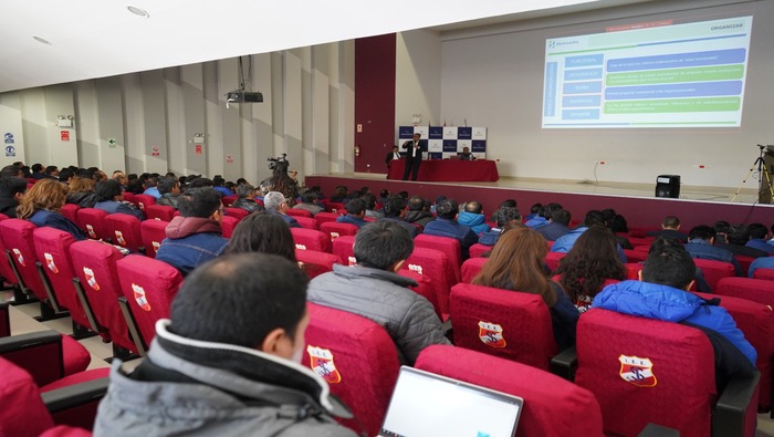 Electrocentro fortalece las capacidades de sus colaboradores para contribuir al crecimiento del sector eléctrico