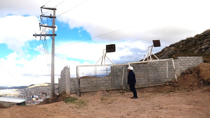 Electrocentro insta a respetar las distancias mínimas de seguridad en construcciones para prevenir accidentes eléctricos