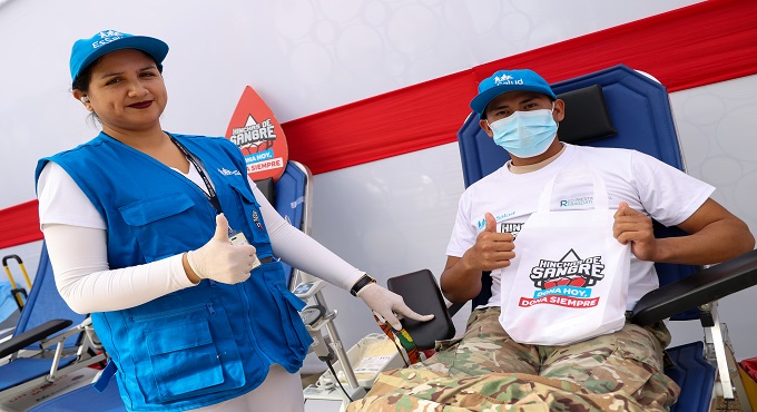 Donatón “Hinchas de Sangre” del hospital Rebagliati reunió a más de 100 donantes en un solo día