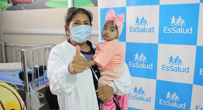 Un acto de amor en el Día del Padre: Niña salvó su vida tras recibir parte del hígado donado por su papá