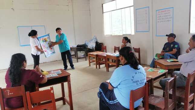 GORE capacita a profesores de El Faique para prevenir VIH SIDA y tuberculosis 
