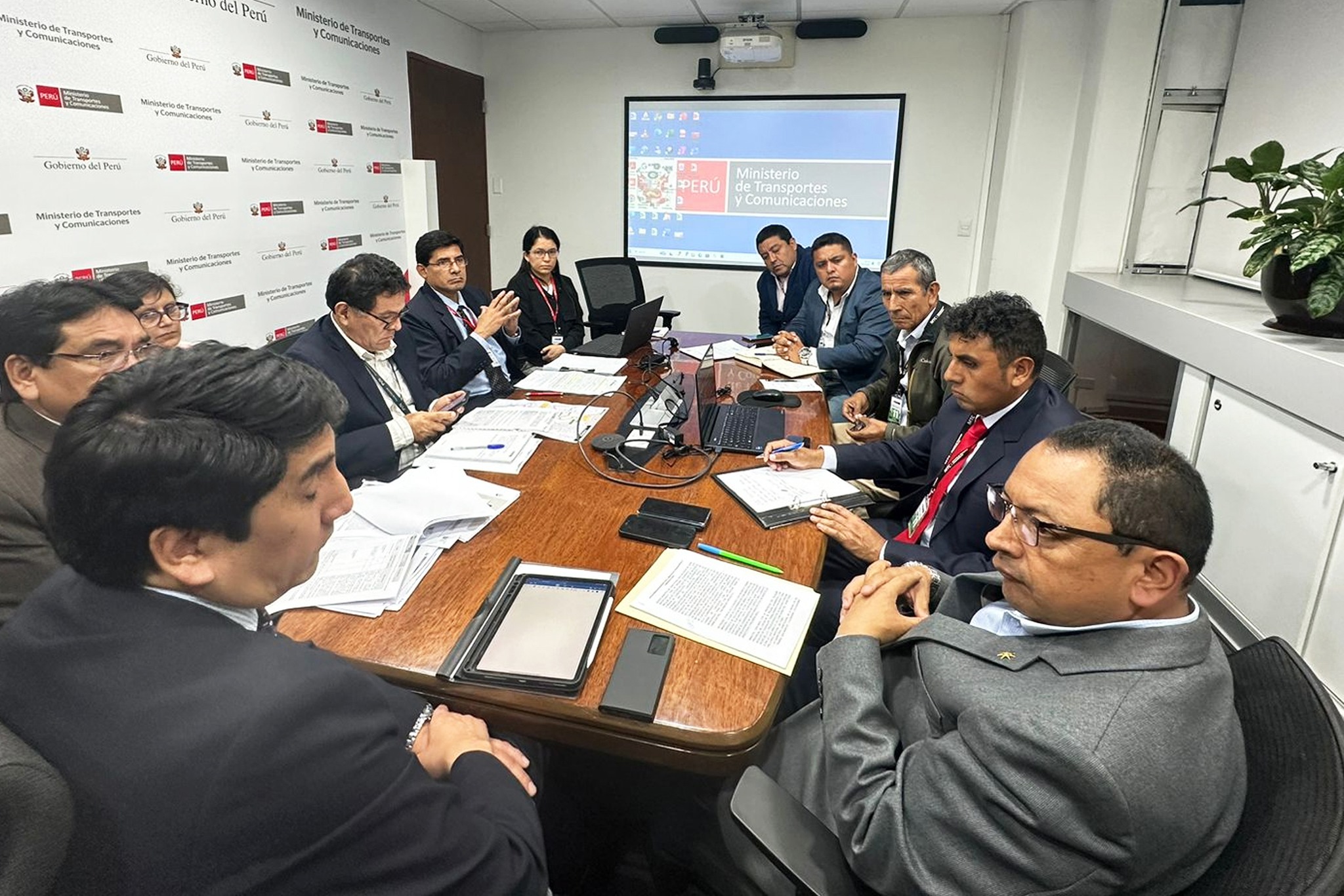 ¡Continuamos Gestionando!