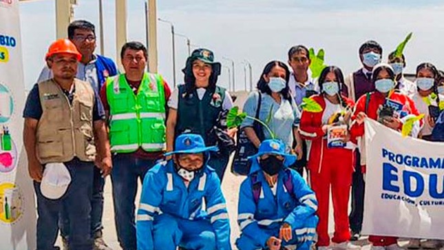 Estudiantes y docentes participaron de pasantia por infraestructuras de disposición final