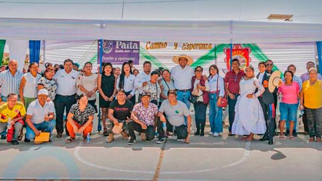 Alcalde coloco primera piedra para la construcción de moderno polideportivo en A.H. 05 febrero