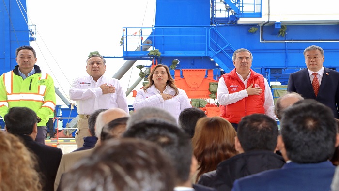 grúas hidráulicas para el megapuerto de Chancay