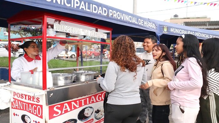 feria de emprendedores por el Dรญa del Padre