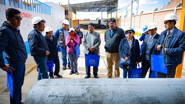 Miembros del concejo municipal de Puno y gerentes de MPP realizan visita técnica guiada a las instalaciones de Emsapuno S.A.