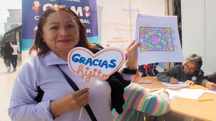adultos mayores participaron de la actividad "Gracias hijito"