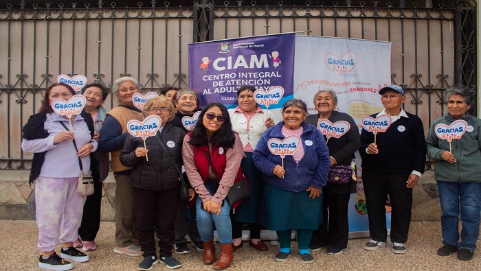 adultos mayores participaron de la actividad "Gracias hijito"
