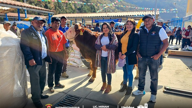 Archivo PDF de la Premiación y Clausura de la IV Expo Feria Agropecuaria, Agroindustrial, Artesanal y Gastronómica Paucartambo para el Mundo 2024