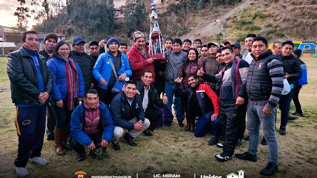 Archivo PDF del Campeonato De Fútbol En La Categoría Máster Por Aniversario De La Provincia De Paucartambo