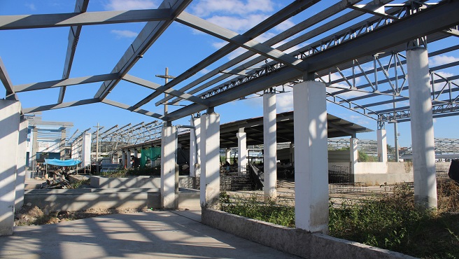 Estado en la que se encuentra la construcción del colegio emblemático.