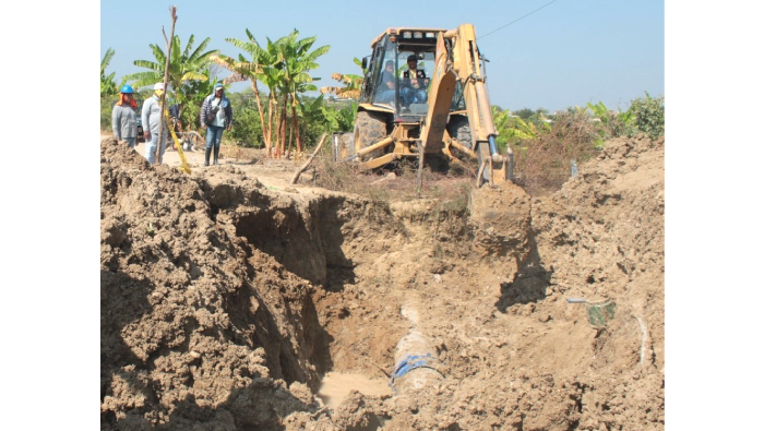 MDT TRABAJA EN VARIOS FRENTES PARA RECUPERAR SERVICIO DE AGUA EN ZONA URBANA DE TAMBOGRANDE