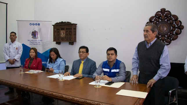Emprendedores gastronómicos participan en Feria denominada “Trujillo Tradición y Sabor 2024”