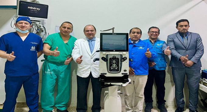 EsSalud Cajamarca adquiere moderno equipo que permitirá operar a 205 pacientes con cataratas en lista de espera