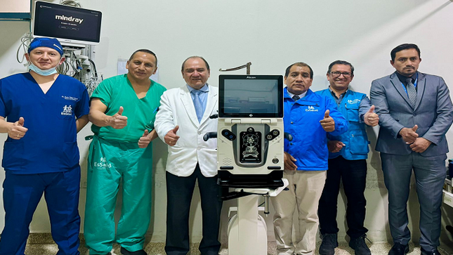 EsSalud Cajamarca adquiere moderno equipo que permitirá operar a 205 pacientes con cataratas en lista de espera