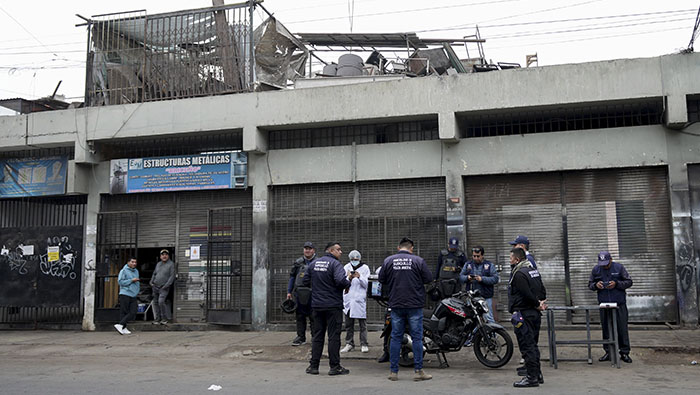 Municipalidad intervino 11 locales que infringían normativa edil.