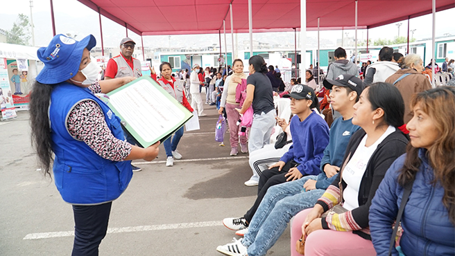 FOTO 5 Más de 10 mil personas se beneficiarán con llegada del Minsa móvil a San Juan de Lurigancho