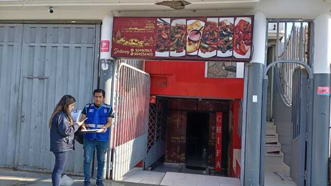 Municipalidad sanciona a chifa y restaurante por insalubres