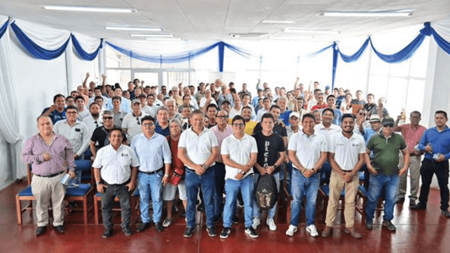 Vladimir Chong celebró el Día del Padre en la comuna de Maynas