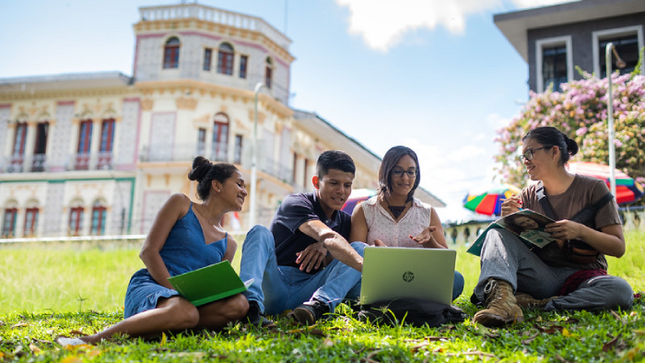 Ganadores de Beca Hijos de Docentes tendrán los gastos académicos y no académicos cubiertos