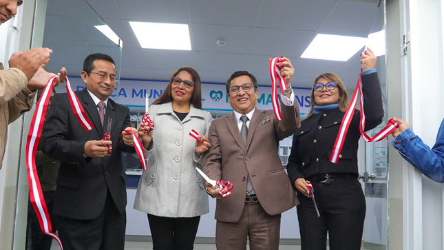 Ministerio de Salud inaugura primer FarmaMinsa en San Juan de Miraflores
