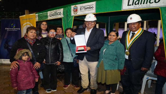 Electrocentro inaugura instalación de 650 luminarias led en Asentamiento Justicia, Paz y Vida