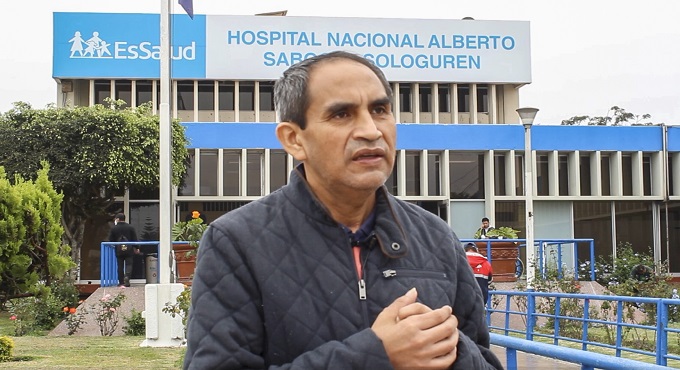 EsSalud advierte que malos tratamientos en los dientes pueden dañar al corazón