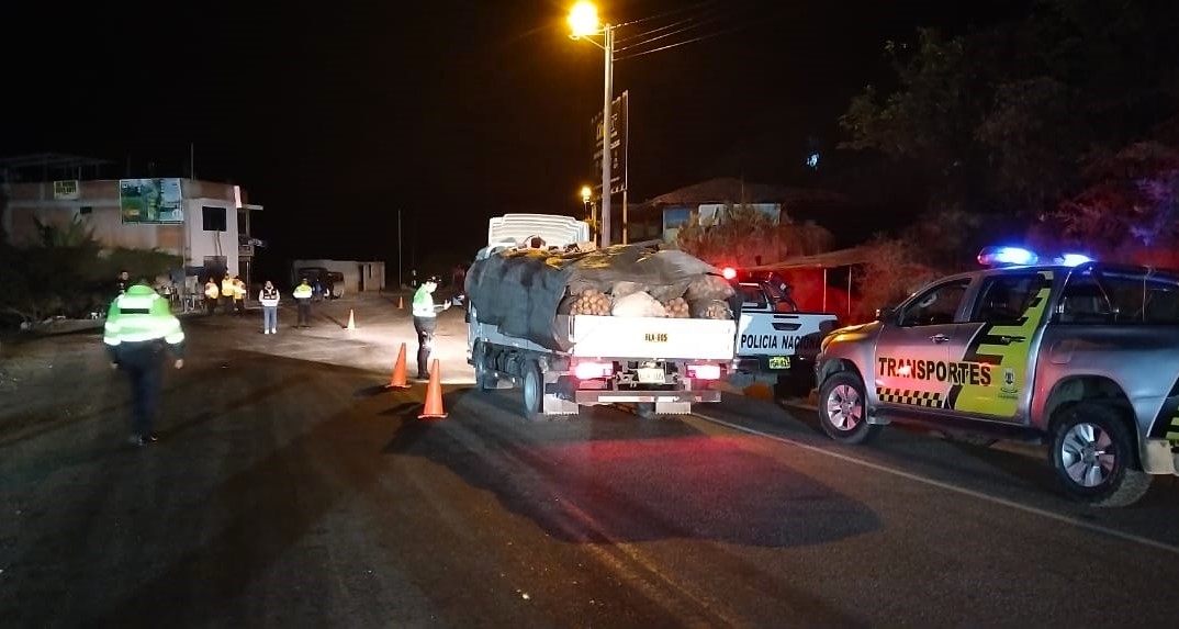 ¡Operativo nacional amanecer seguro en Pomabamba!