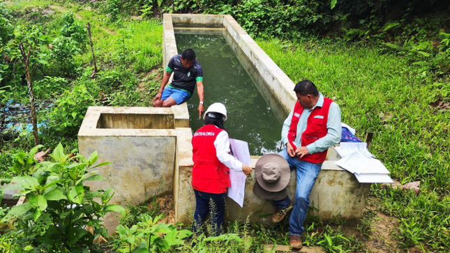 Amazonas. – La Contraloría General advirtió situaciones que pueden ocasionar pagos por trabajos no realizados en la obra de “Ampliación y mejoramiento del servicio de agua potable y saneamiento en el centro poblado Kayamas, distrito de Nieva, provincia de Condorcanqui”, cuyo valor del proyecto es de S/ 3 636 255 y que podría perjudicar a 359 beneficiarios.