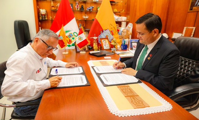 Gobierno Regional y Cofopri suscriben convenio que busca agilizar formalización y registrar títulos de viviendas en la SUNARP.