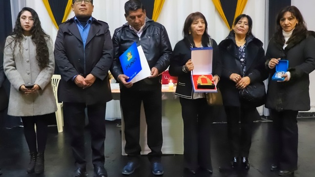 Concejo municipal dio un sentido homenaje póstumo al profesor Ernesto Eloy Colque Romero