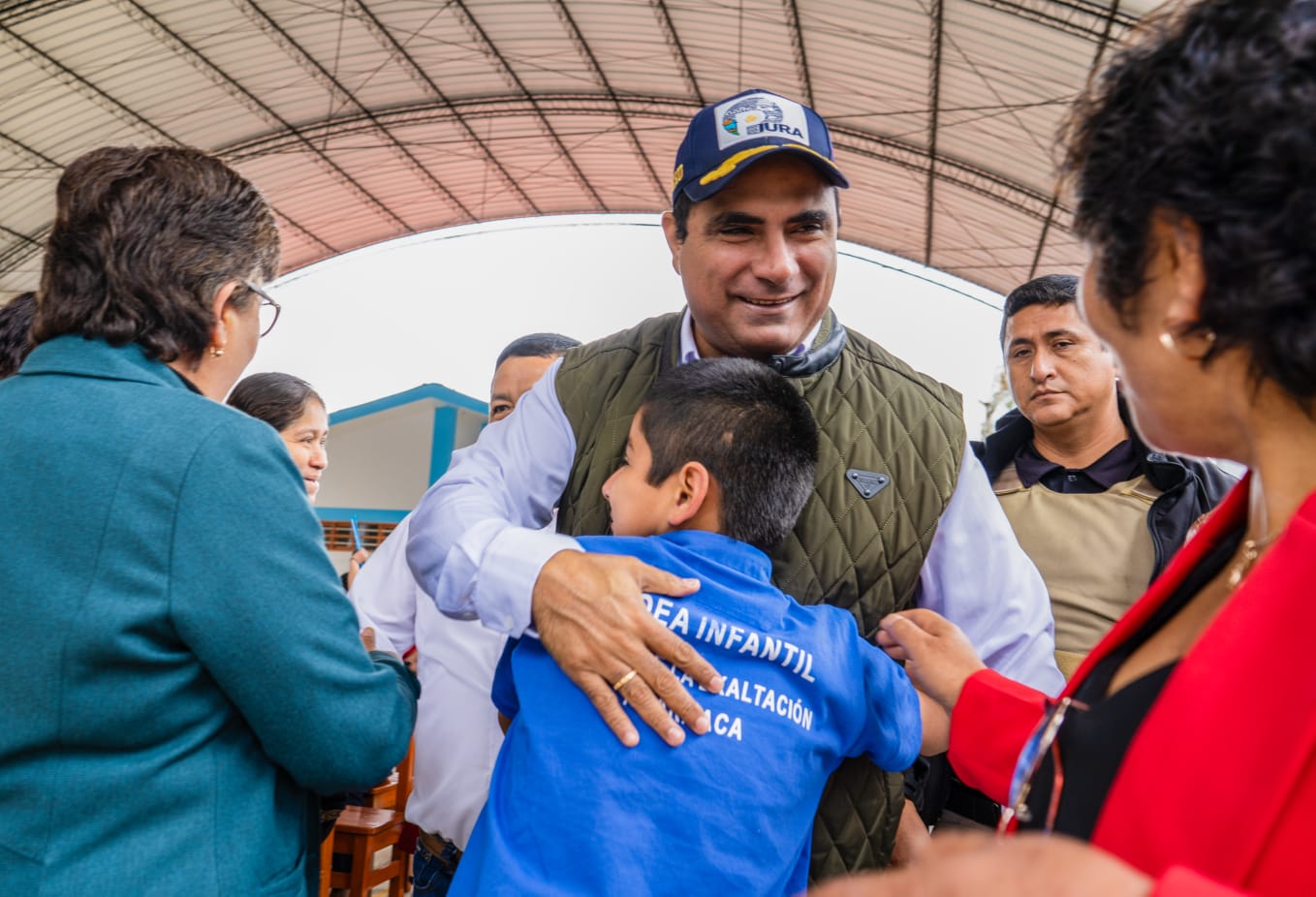 Gobernador Luis Neyra entrega modernizada Aldea Infantil Señor de la Exaltación de Huarmaca