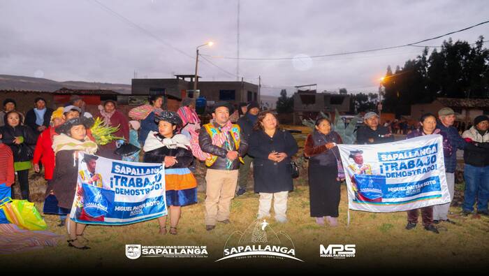 INICIO DE OBRA: cambio de tubería de la red matriz de agua del Jr. San Martín tramo Av. Fidel Miranda - Jr. Parra del Riego