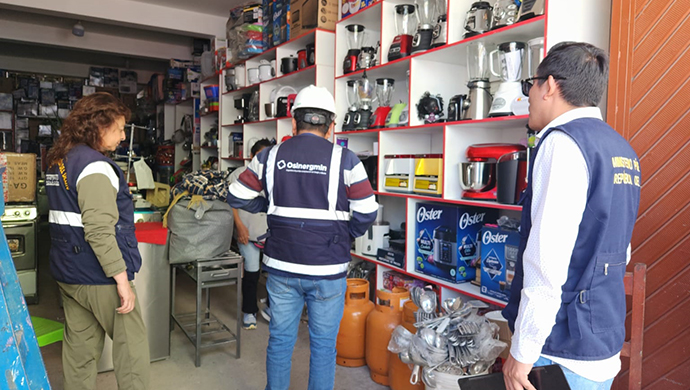 Ayacucho: Fiscalía dirige acciones preventivas en lugares de expendio de balones de gas en San Juan Bautista
