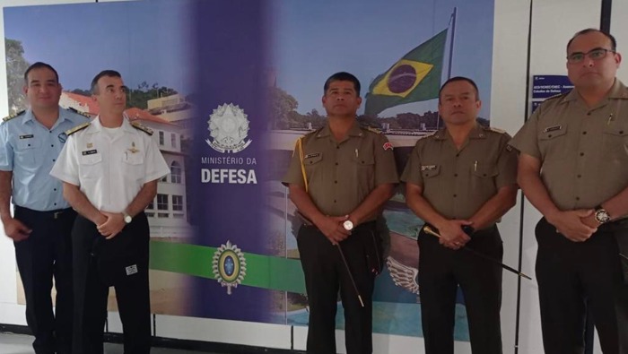 Delegación del Mindef y de la Escuela Superior Conjunta de las FF.AA. participaron en intercambio académico en Brasil